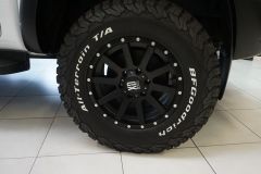 All Terrain BF Goodrich Reifen mit KMC XD-Series Alufelgen
