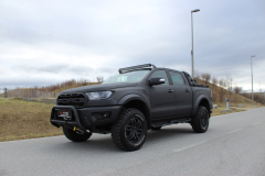 Ford Raptor schwarz Raptorlackiert