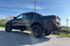 Ford Raptor schwarz