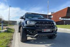 Ford Raptor schwarz