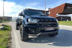 Ford Raptor schwarz