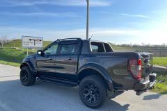 Ford Raptor schwarz