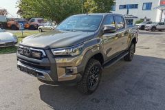 Toyota Hilux Invincible