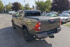 Toyota Hilux Invincible