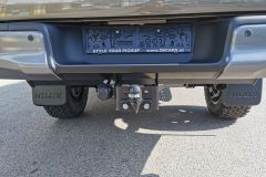 Toyota Hilux Invincible