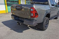 Toyota Hilux Invincible