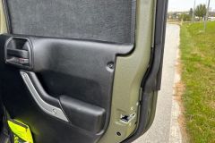 Jeep Wrangler mit Umbau und Raptor-Lackierug in Grün