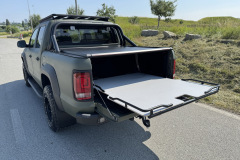 VW Amarok 3,0 mit Raptor Lackierung und Umbau