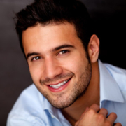 casual guy small 300