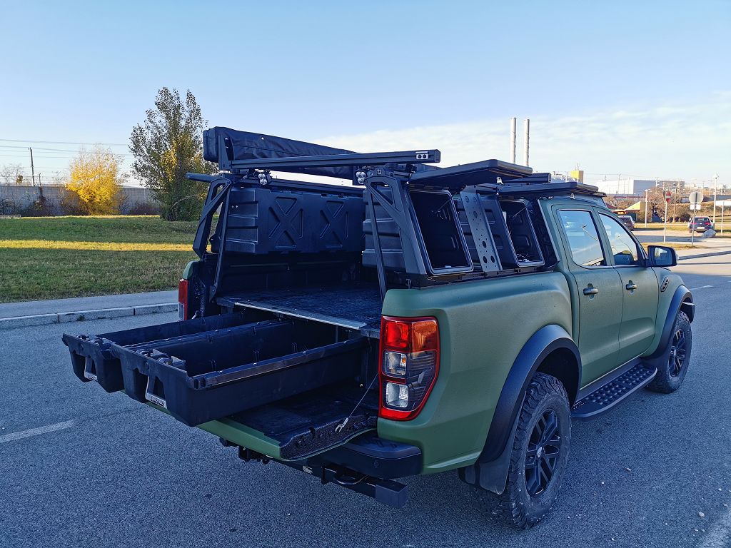 Ford28